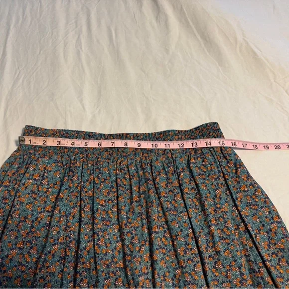 Croft & Barrow Cute Floral Skirt - Picture 5 of 7
